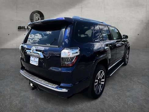 Used 2024 Toyota 4Runner Limited AWD/4WD image 6