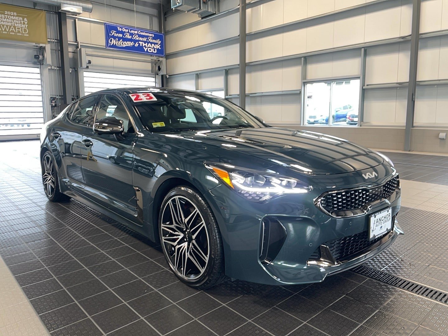 Used 2023 Kia Stinger GT2 AWD/4WD image 1