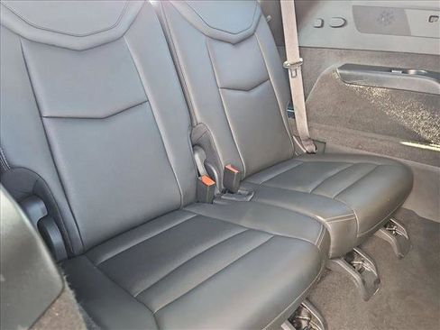 Used 2024 Cadillac XT6 Premium Luxury image 20