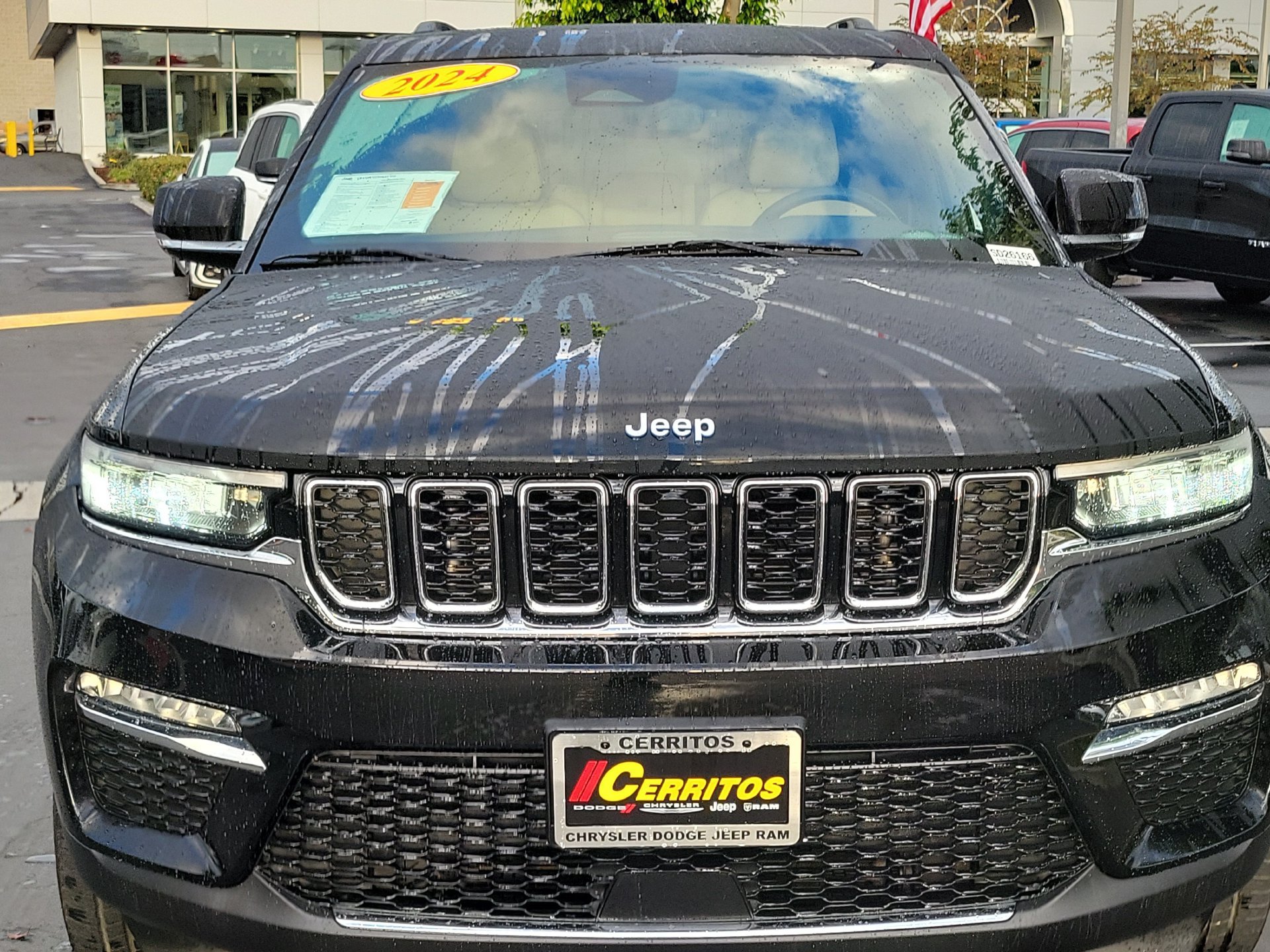 Certified 2024 Jeep Grand Cherokee Limited 4xe AWD/4WD image 4