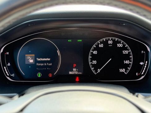 Used 2019 Honda Accord Touring image 14