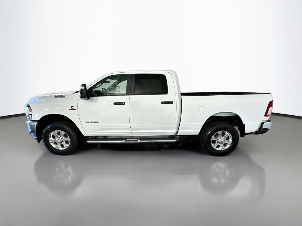 Used 2024 RAM 2500 Big Horn AWD/4WD image 4