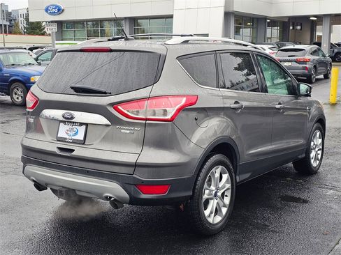 Used 2014 Ford Escape Titanium w/ Equipment Group 401A image 7