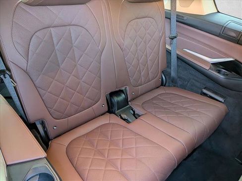 Certified 2023 BMW X7 xDrive40i w/ Premium Package image 21