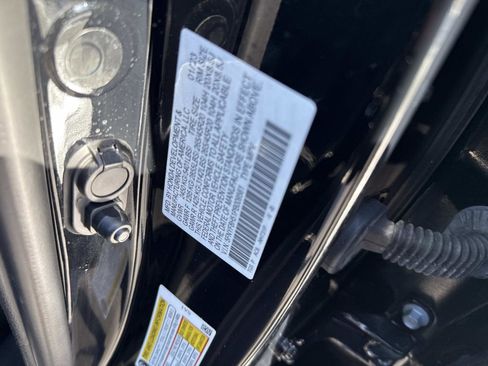 Used 2023 Honda Passport EX-L image 21