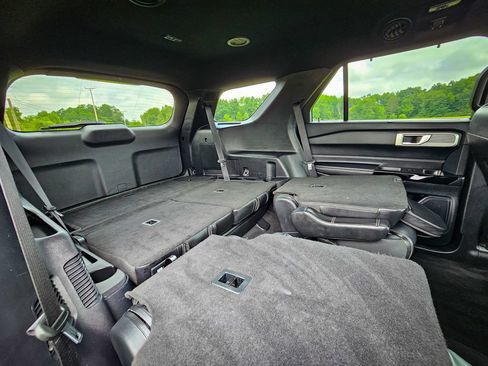 Used 2022 Ford Explorer ST w/ Equipment Group 401A AWD/4WD image 41