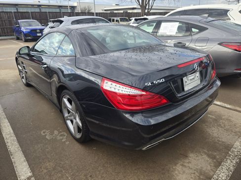 Used 2016 Mercedes-Benz SL 550 image 4