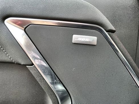 Used 2022 GMC Sierra 1500 SLT w/ SLT Convenience Package image 24