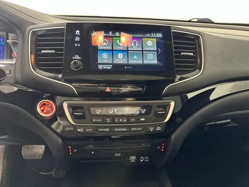 Used 2019 Honda Pilot Touring image 22