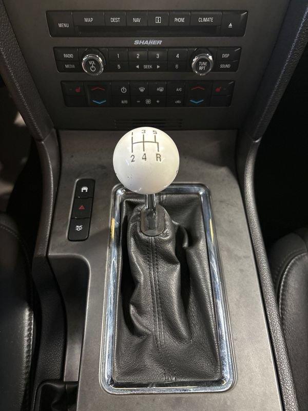 Used 2010 Ford Mustang GT Premium RWD image 42