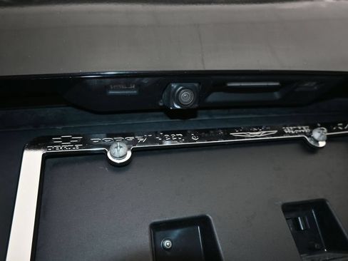 Used 2023 Buick Encore GX Preferred w/ Cold Weather Comfort Package FWD image 37