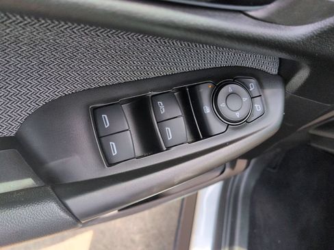 Used 2025 Chevrolet TrailBlazer LT AWD/4WD image 13