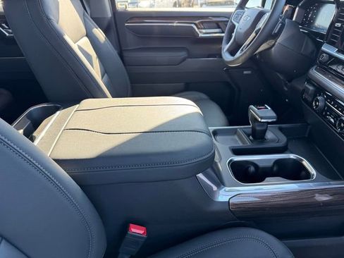 New 2026 Chevrolet Silverado 1500 LT Trail Boss w/ LT Trail Boss Premium Package image 7