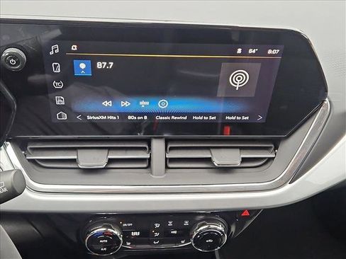 New 2026 Chevrolet Trax LT w/ LT Convenience Package FWD image 12