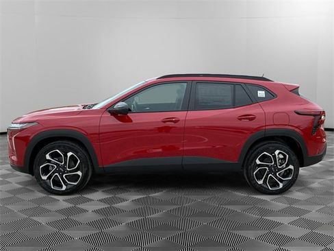 New 2026 Chevrolet Trax RS w/ Driver Confidence Package image 6