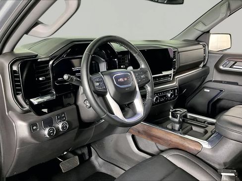 Certified 2024 GMC Sierra 1500 SLT RWD image 17