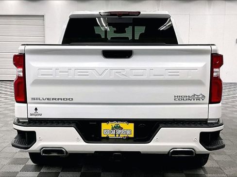 Used 2022 Chevrolet Silverado 1500 High Country w/ High Country Premium Package image 5