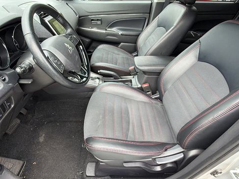 Used 2024 Mitsubishi Outlander Sport AWD image 16
