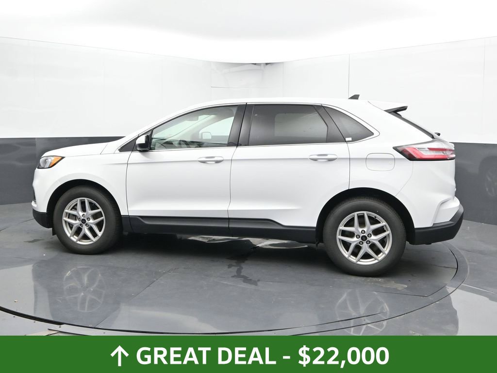 Used 2024 Ford Edge SEL AWD/4WD image 10