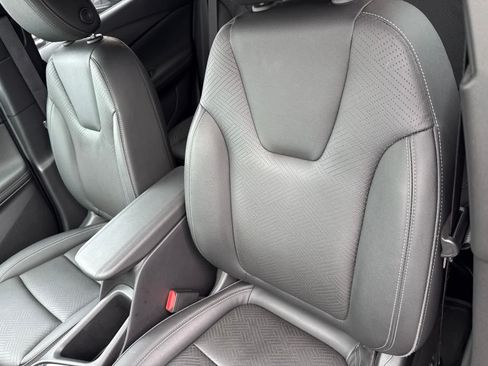 Used 2023 Buick Encore GX Essence w/ Experience Buick Package AWD/4WD image 15