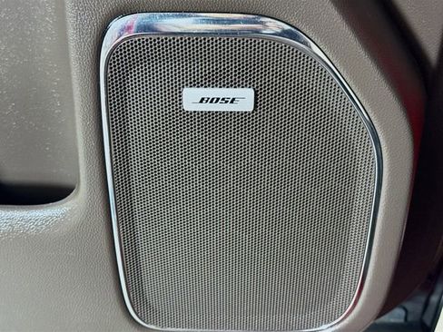 Used 2018 Chevrolet Silverado 1500 High Country AWD/4WD image 17
