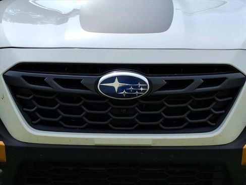 Certified 2022 Subaru Outback Wilderness w/ Wilderness Package AWD/4WD image 6