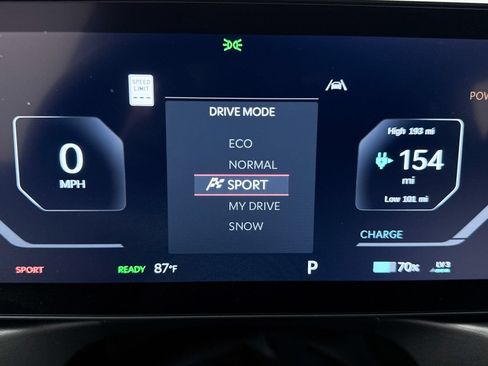 Certified 2024 Kia EV9 Light Long Range RWD image 10