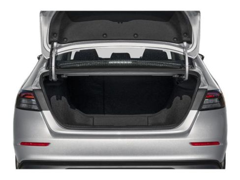 Used 2025 Honda Accord SE image 10