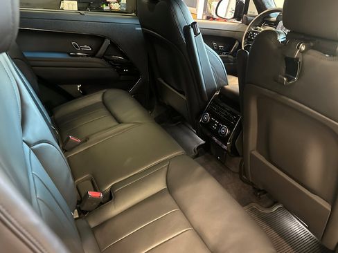 Used 2025 Land Rover Range Rover Sport Autobiography image 18