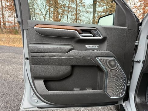 Used 2024 GMC Sierra 1500 Denali w/ Denali Reserve Package image 26