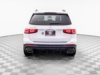 Used 2022 Mercedes-Benz GLB 250 4MATIC video 4
