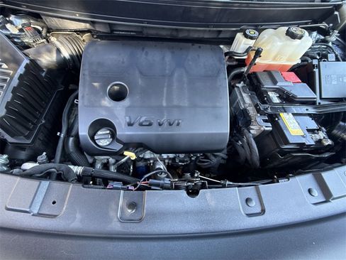 Used 2018 Buick Enclave Avenir w/ Avenir Technology Package image 27