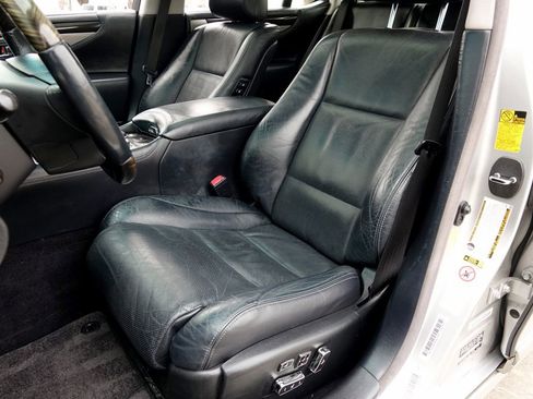 Used 2013 Lexus LS 460 image 6