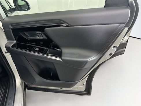 Used 2023 Toyota bZ4X Limited w/ Weather Package image 31