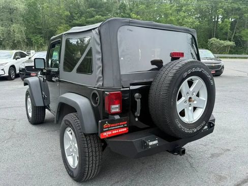 Used 2012 Jeep Wrangler Sport AWD/4WD image 7