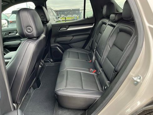 Used 2026 GMC Terrain Elevation w/ Elevation Premium Package image 26