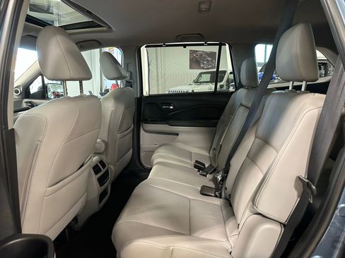 Used 2022 Honda Pilot EX-L image 33