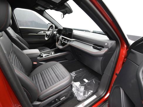 New 2026 Ford Explorer ST-Line image 10