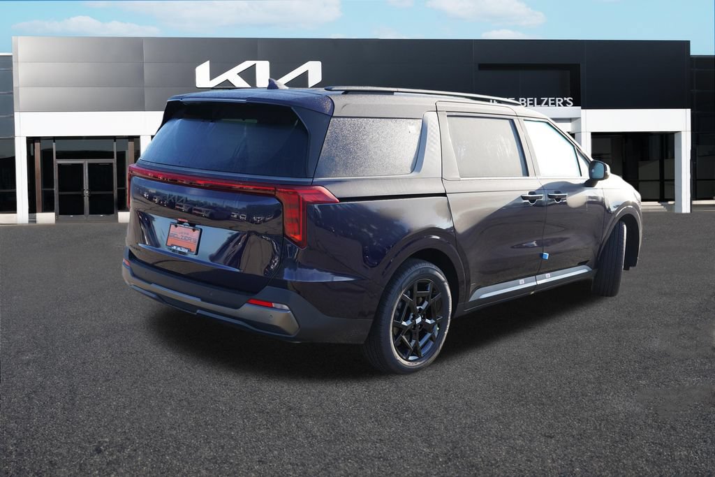 New 2027 Kia Carnival EX FWD image 3