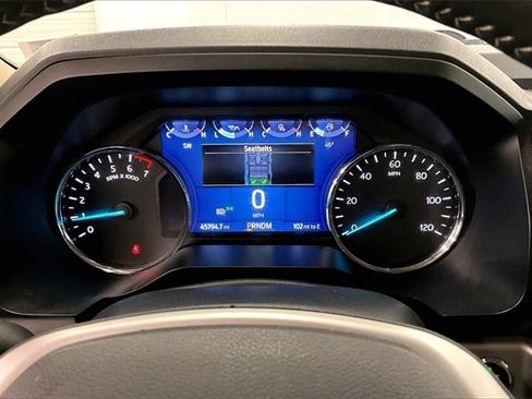 Used 2022 Ford Expedition XLT image 25