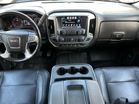 Used 2018 GMC Sierra 1500 SLT w/ SLT Premium Package image 15