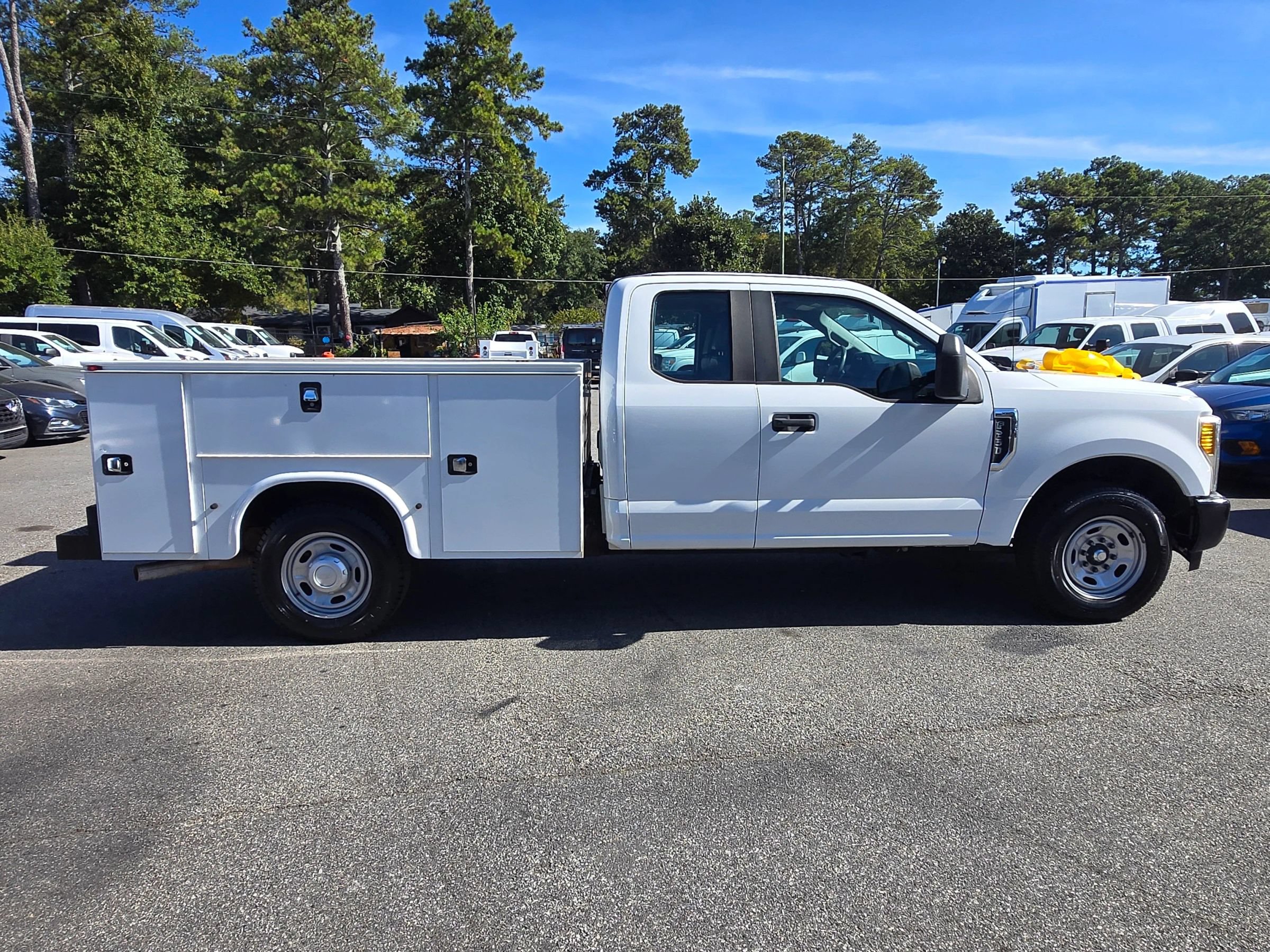 Used 2017 Ford F250 XL RWD image 8