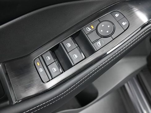 New 2026 Nissan Rogue SV image 13