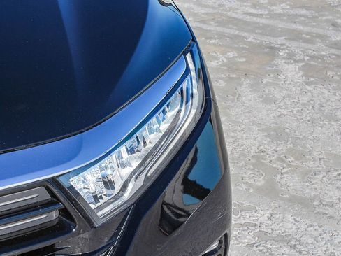 Certified 2023 Honda Odyssey Touring image 9