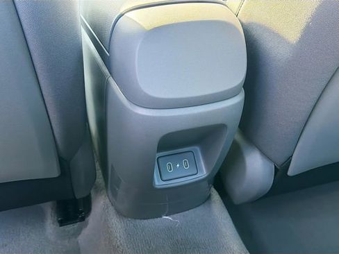 New 2026 Hyundai Elantra SE w/ Cargo Package FWD image 24