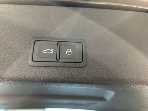 Used 2021 Audi RS 6 w/ Executive Package AWD/4WD image 18