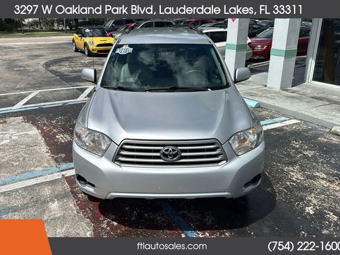 Used 2010 Toyota Highlander 2WD image 4