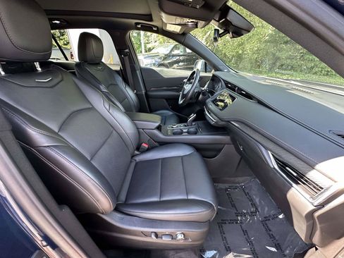 Used 2020 Cadillac XT4 Sport AWD/4WD image 30