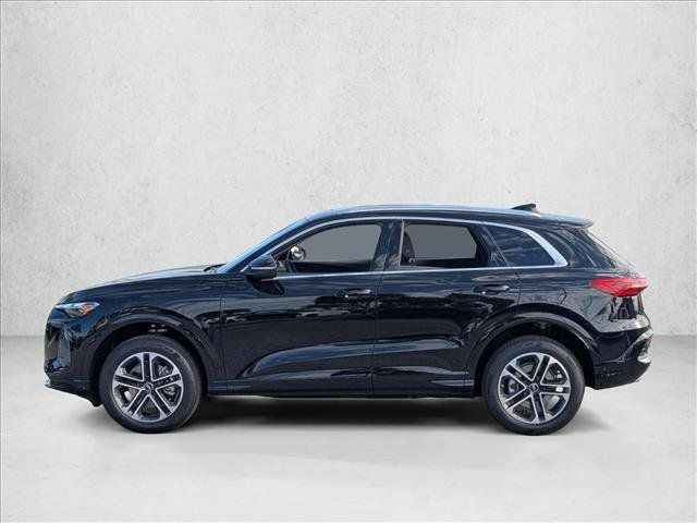Used 2025 Audi Q5 Premium AWD/4WD image 8