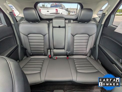 Used 2020 Ford Edge SEL w/ Convenience Package AWD/4WD image 16